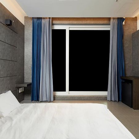Elren Hotel Jeju Seogwipo Zewnętrze zdjęcie